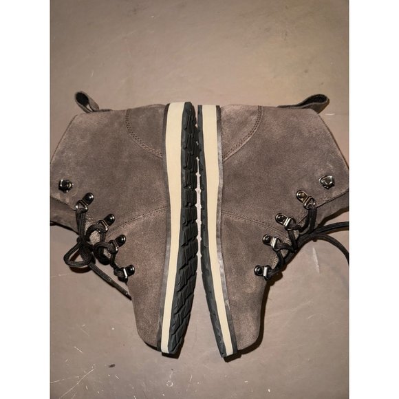 The North Face JR Ballard hydroseal waterproof, brown, hiking boots,‎ youth size - Picture 2 of 8